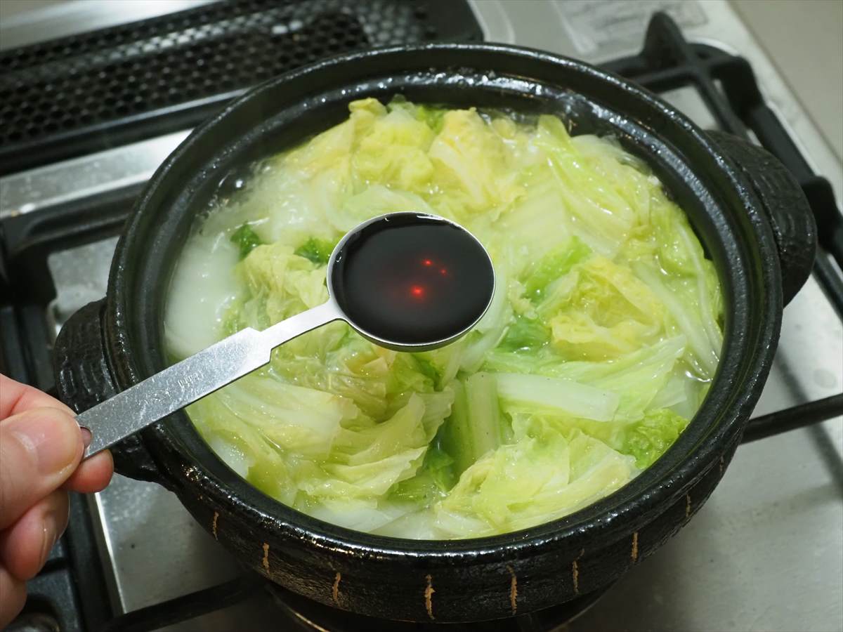 たっぷり鶏団子と白菜のカレー鍋