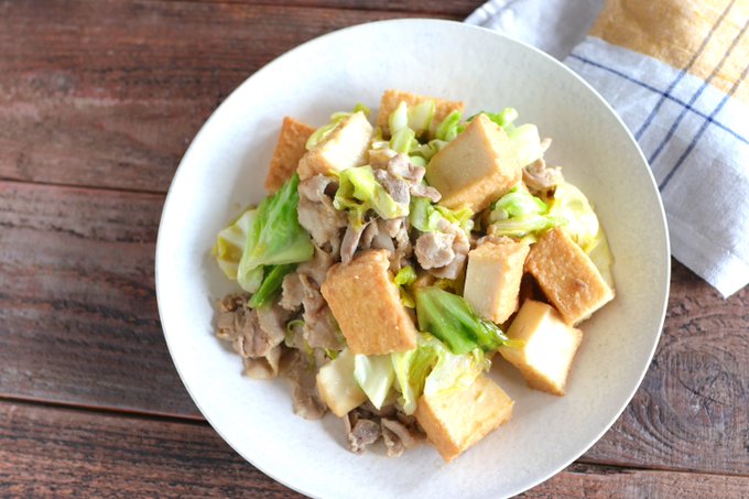 食べ応えばっちり!「豚バラ肉×厚揚げ」のボリューミーおかず
