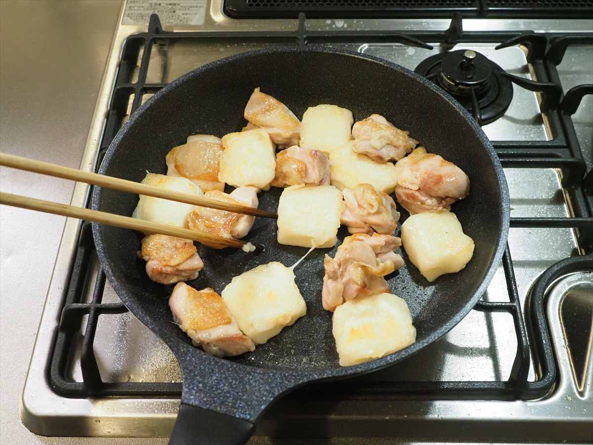 鶏もも肉と餅の照り焼き