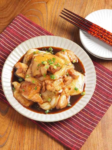 とろ～りやわらか！たれがおいしい「鶏もも肉と餅の照り焼き」の作り方