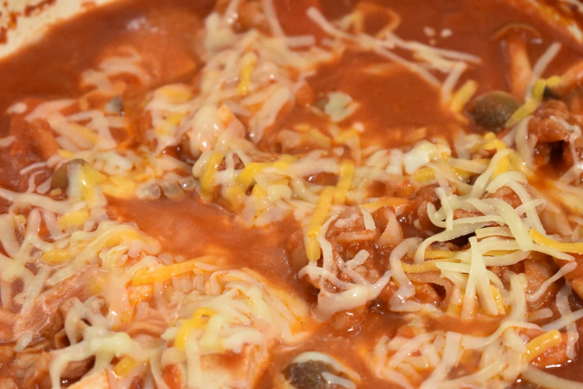 余熱で溶かす(トマト缶肉豆腐)