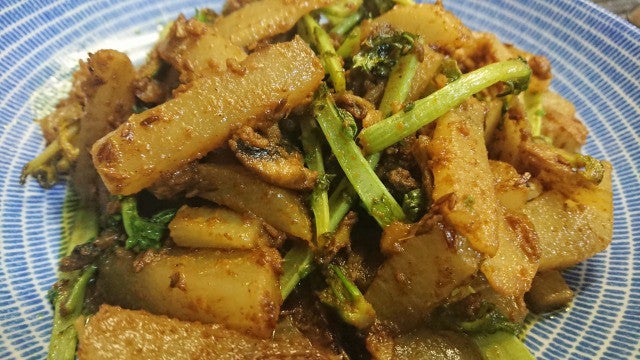 スパイシー！おつまみにもおすすめの「大根のカレー炒め」