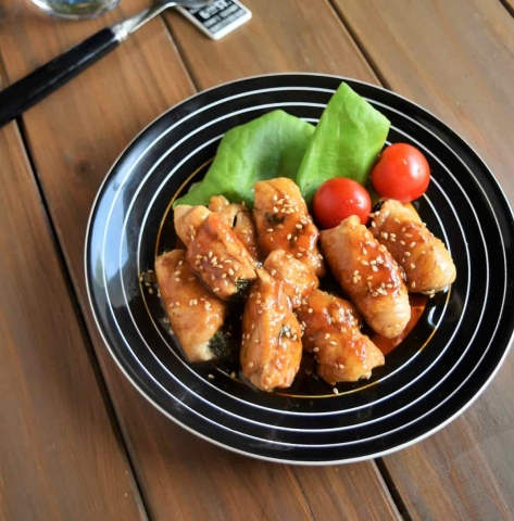 ポリ袋で簡単♪鶏ささみで作る「やわらかチキンロールの照り焼き」レシピ