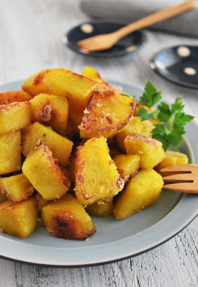 やみつき注意！甘じょっぱさがクセになる「さつまいもの塩バター」