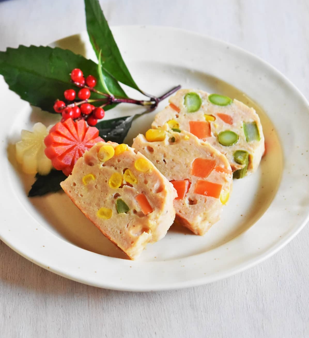 混ぜて焼くだけ！「和風ミートローフ」レシピ