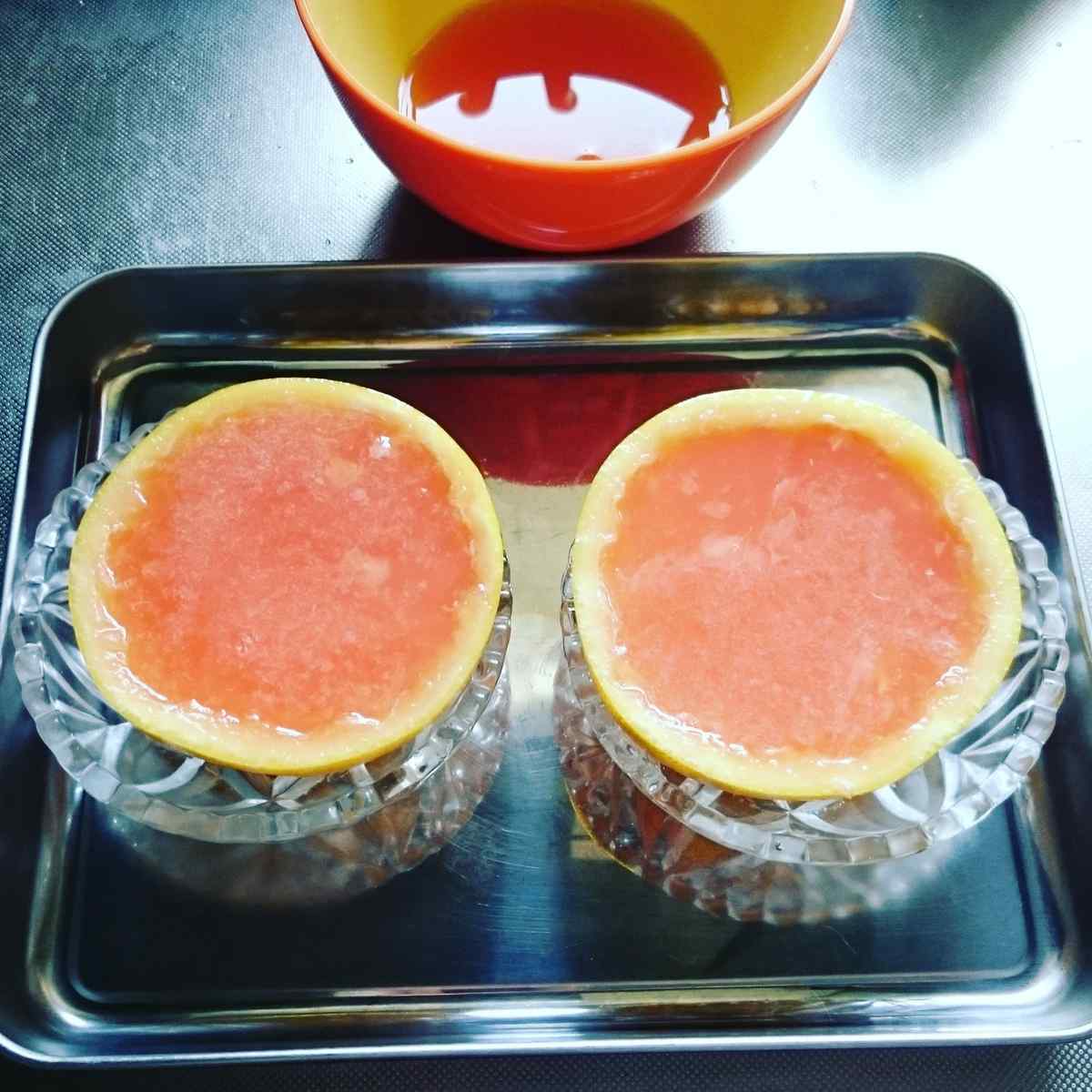 ジュレがけまるごとグレープフルーツゼリー
