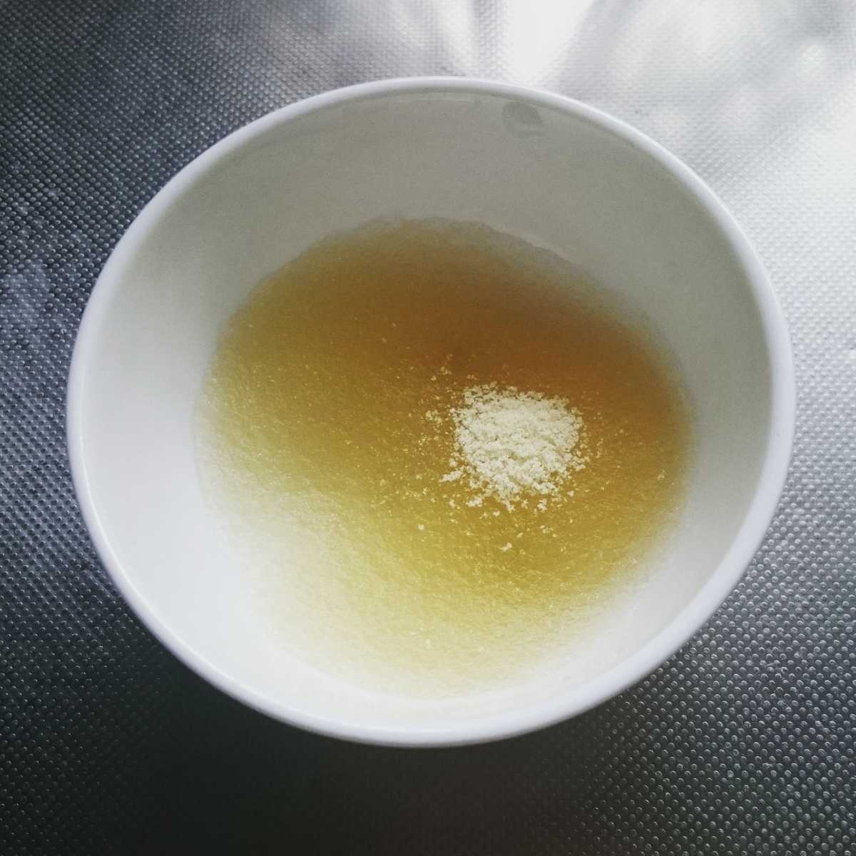 ちょっとレトロなみかんの花咲く豆乳杏仁豆腐♪