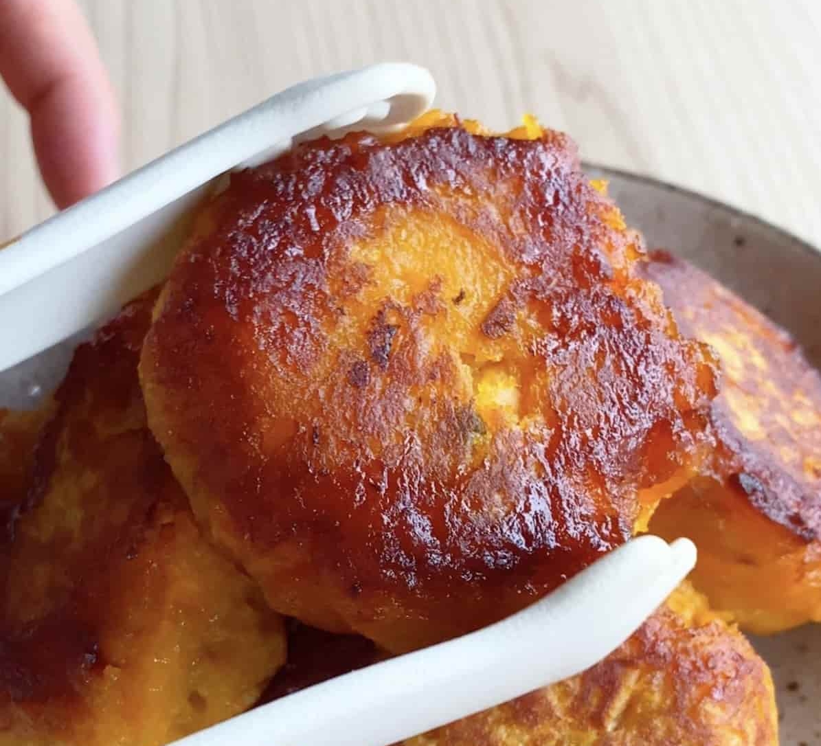 甘じょっぱい！しょうゆが香ばしい「さつまいも」レシピ