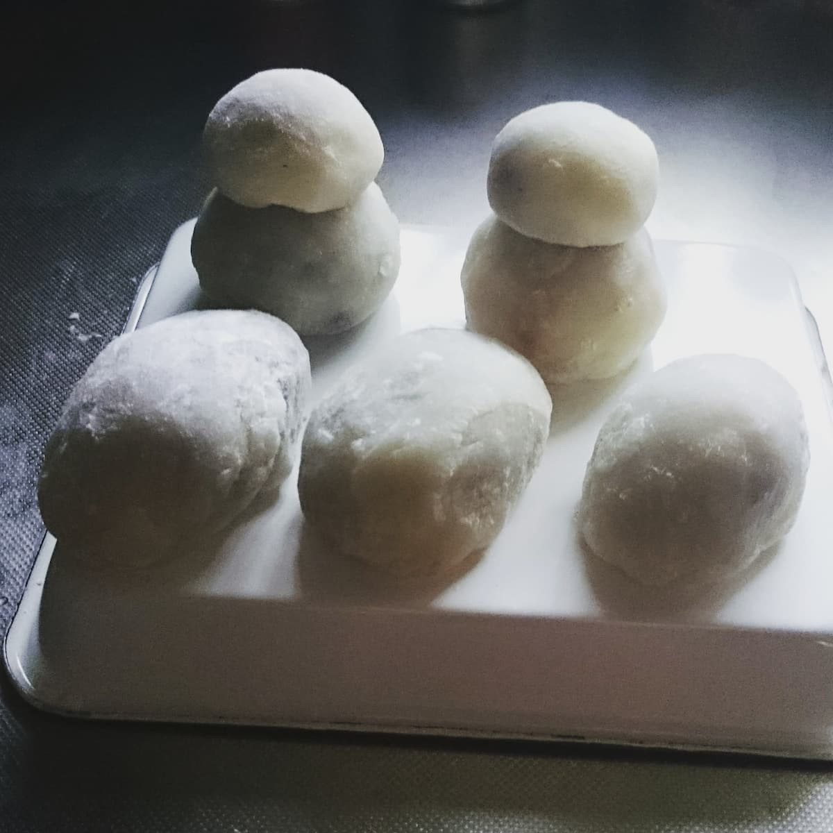 雪うさぎと雪だるまのいちご大福