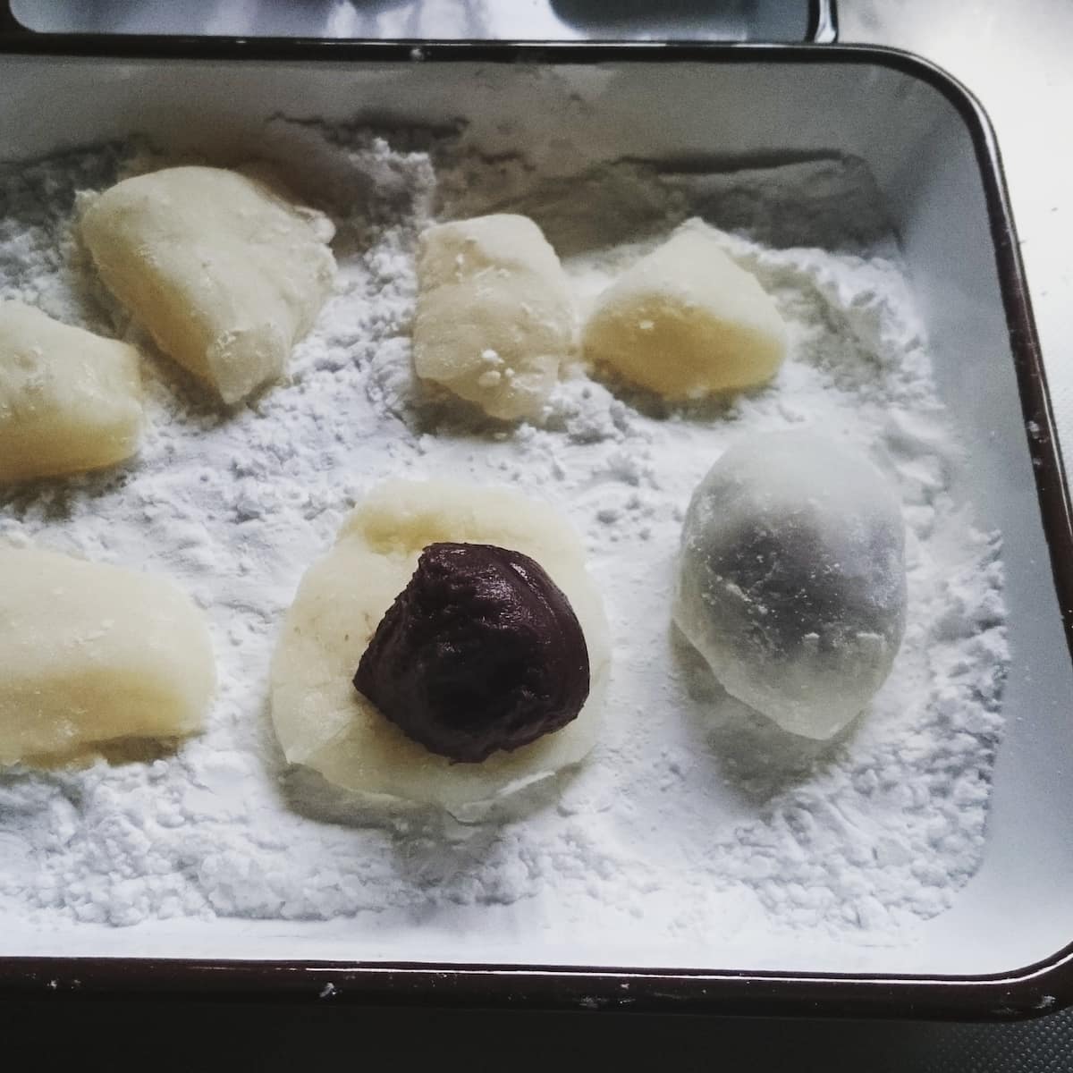 雪うさぎと雪だるまのいちご大福