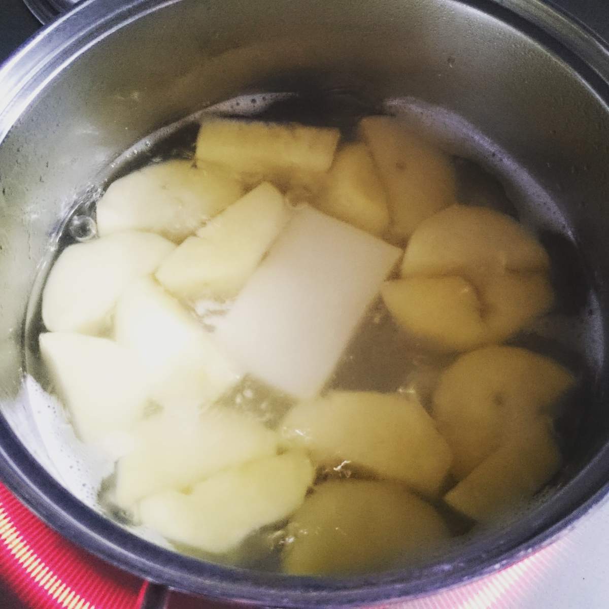 切り餅で簡単とろけるいも餅(徳島風)♪