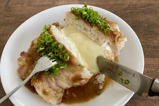 がっつり食べたいときに!「焼肉のたれ×チーズ」のご飯もの