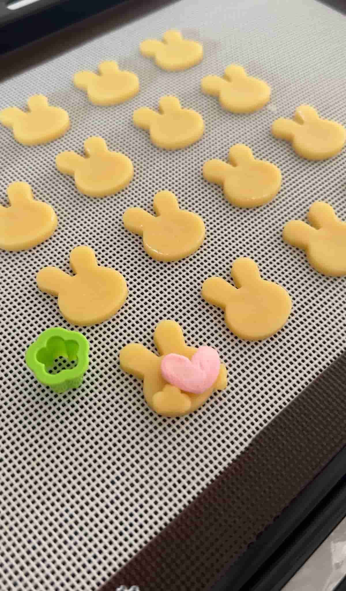 うさぎのハートマシュマロクッキー