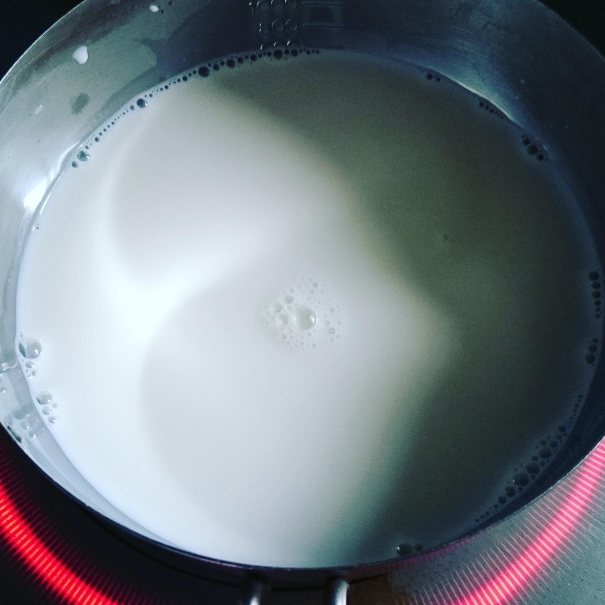 琺瑯バットでおうちプリン