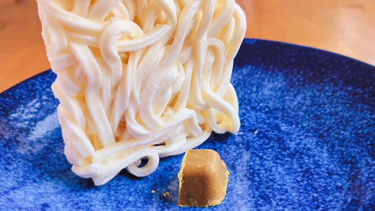汁なしカレーチーズうどん