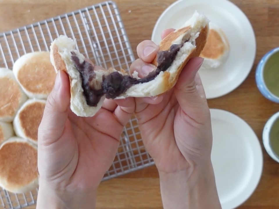 フライパンひとつで完結!1時間で焼ける「ちぎりあんぱん」の簡単レシピ