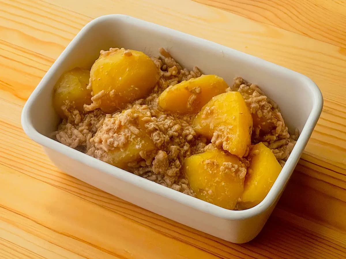 シンプルだから飽きない！スガさんの「じゃがいも甘辛煮」