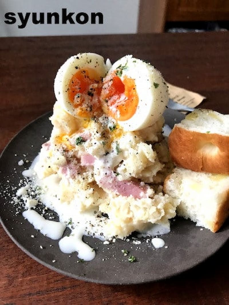おつまみにもなる♪山本ゆりさんの「ベーコン×ポテトサラダ」