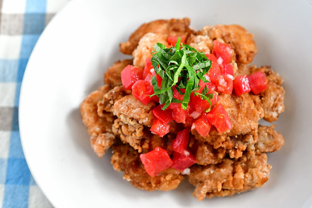 フレッシュトマトソースを使った唐揚げ