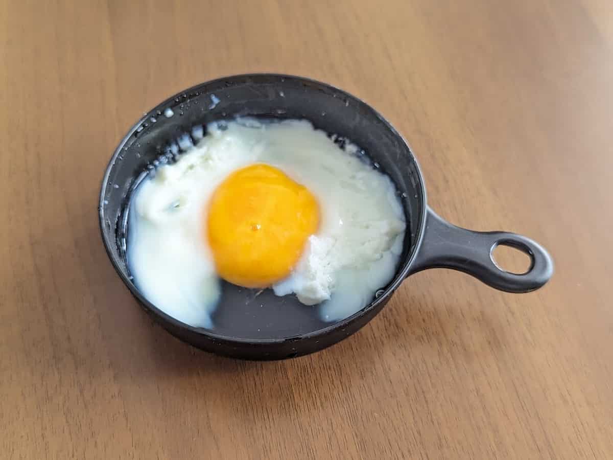 daiso 電子レンジ調理器目玉焼き 06 調理