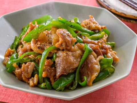 こんな食べ方あったんだ！「豚肉×ピーマン」の絶品レシピがSNSで話題