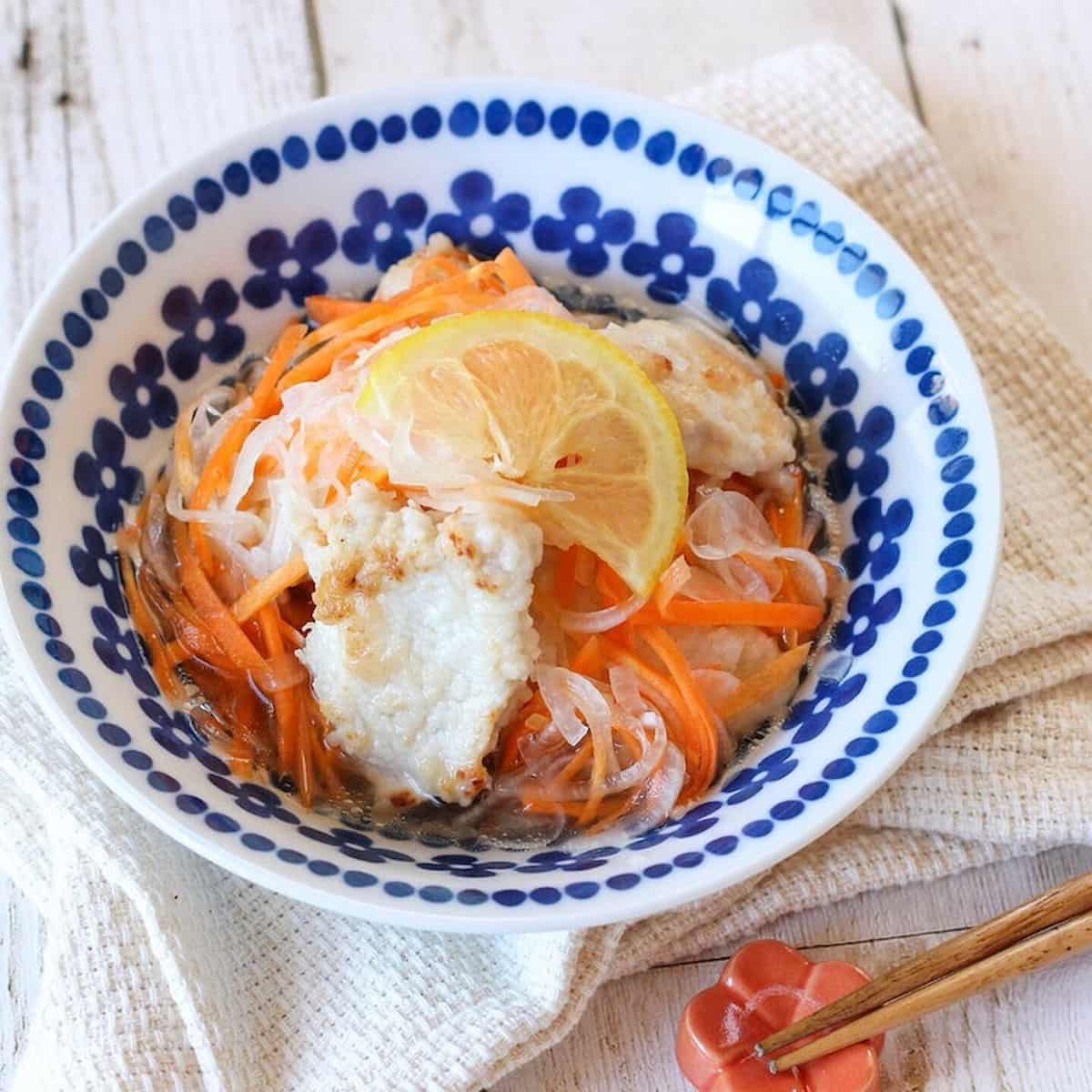 野菜も肉もおいしい♪「白だし×レモン」で作るさっぱりおかず