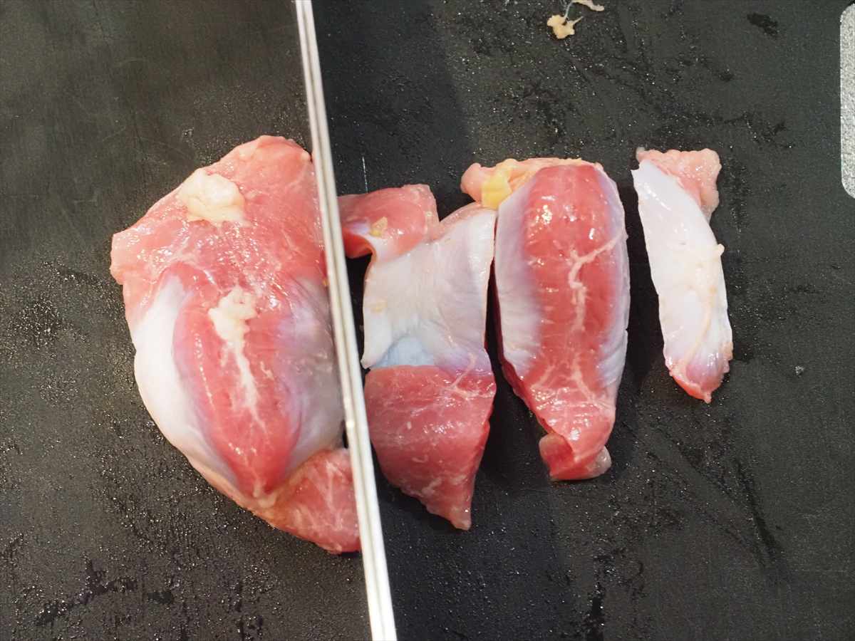 砂肝のカレー炒め、切り取った銀皮も捨てずに「銀皮のとくとく唐揚げ」にして美味しく食べる