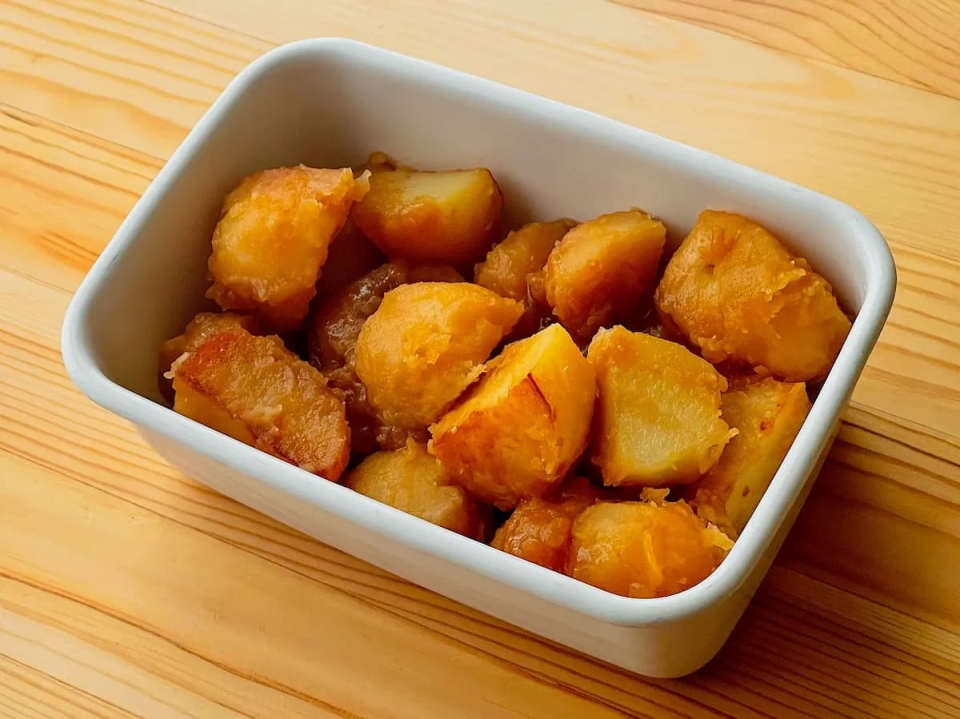 シンプルだから飽きない!スガさんの「じゃがいも甘辛煮」