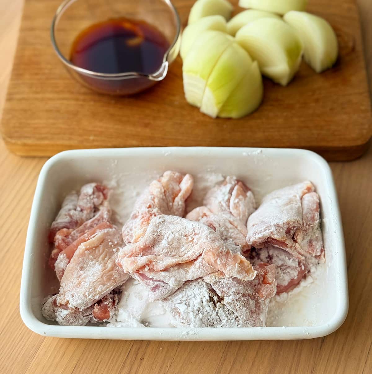「鶏肉のコチュジャン炒め」レシピ