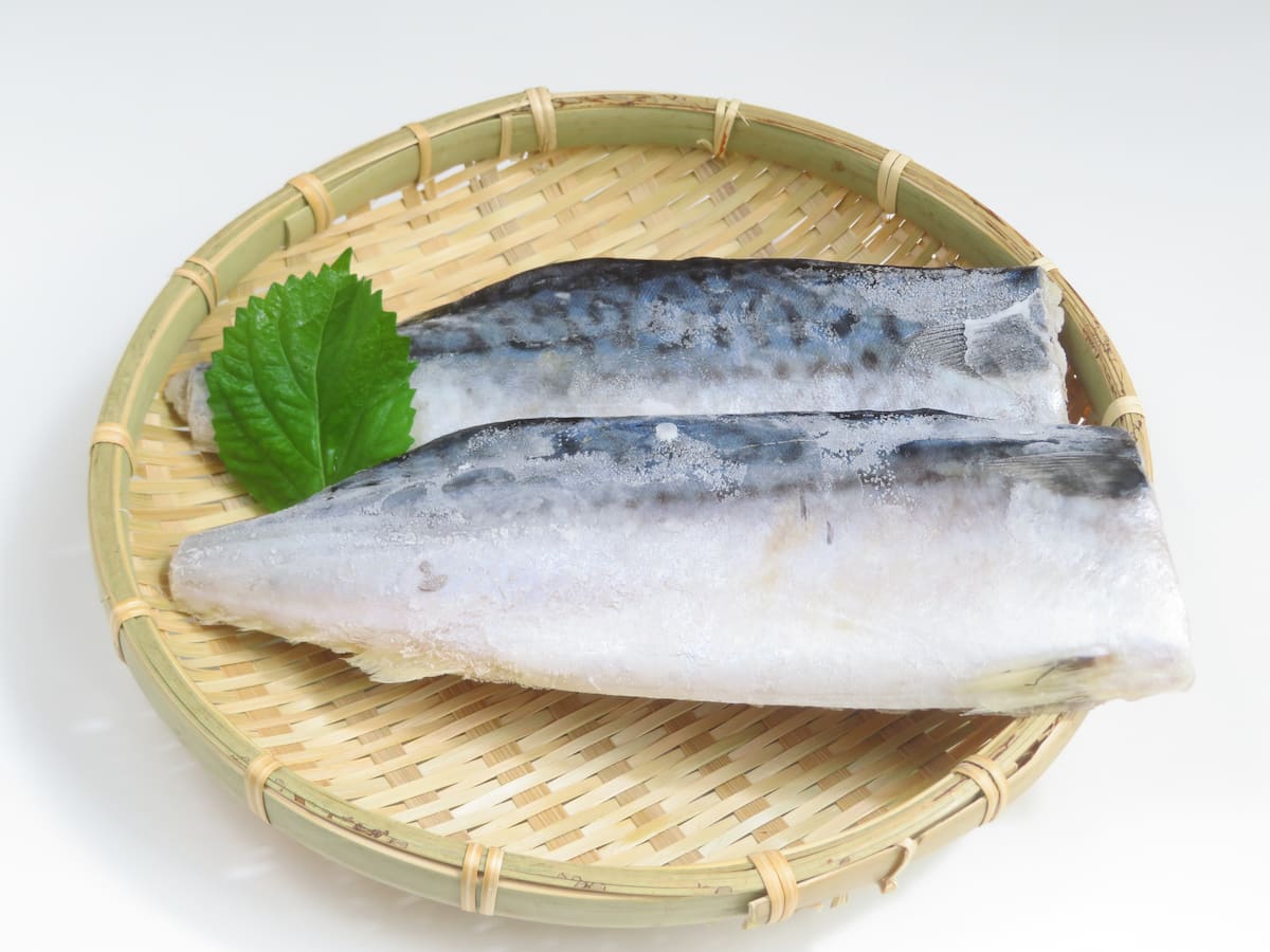 冷凍サバ