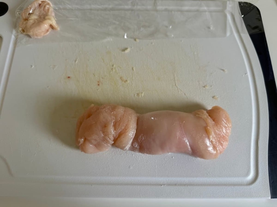 隙間が無いように丸める