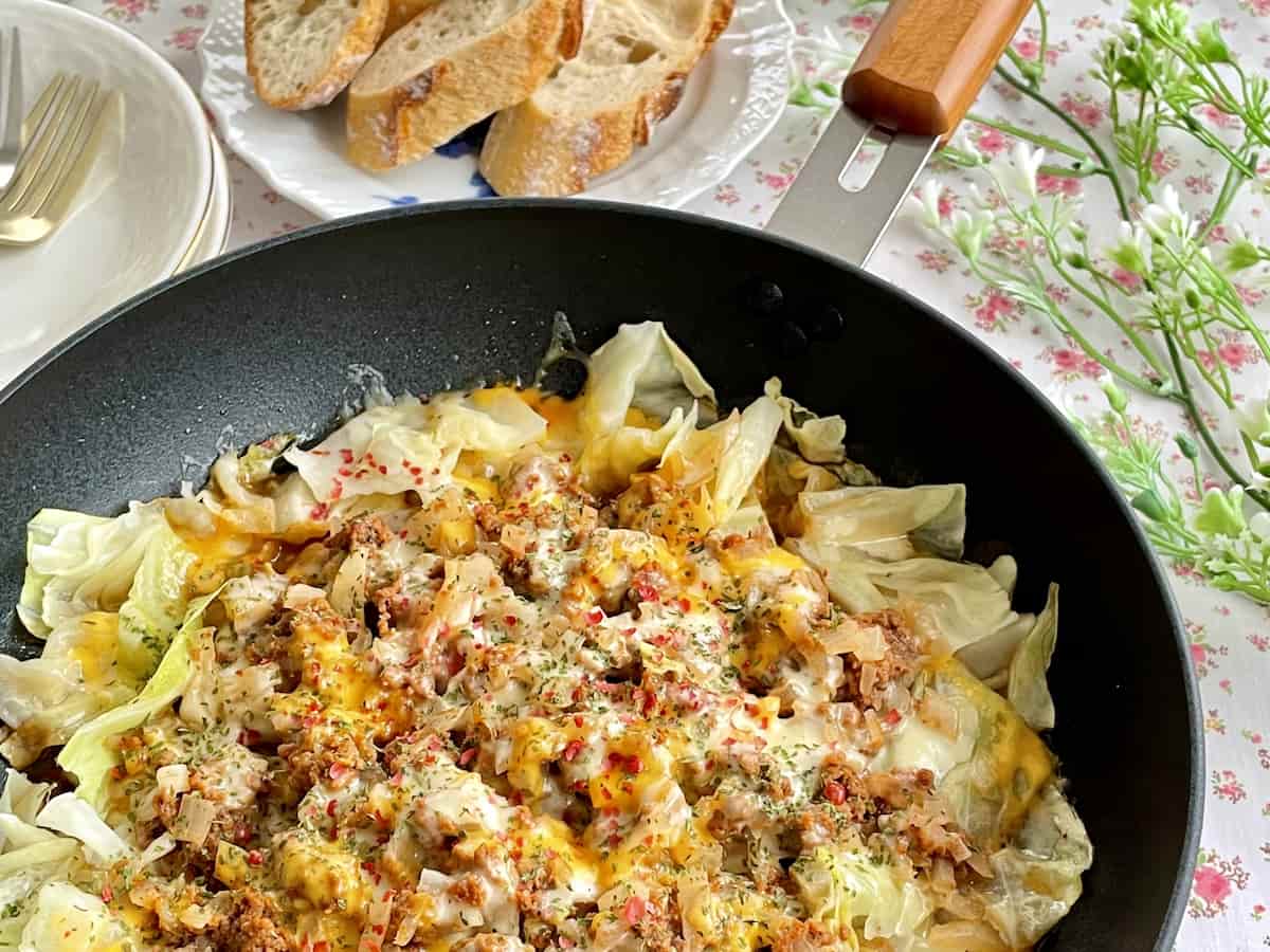 ワンパンで巻かずに作るロールキャベツ