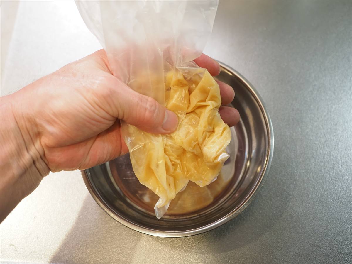 鶏もも肉の味噌漬け焼き