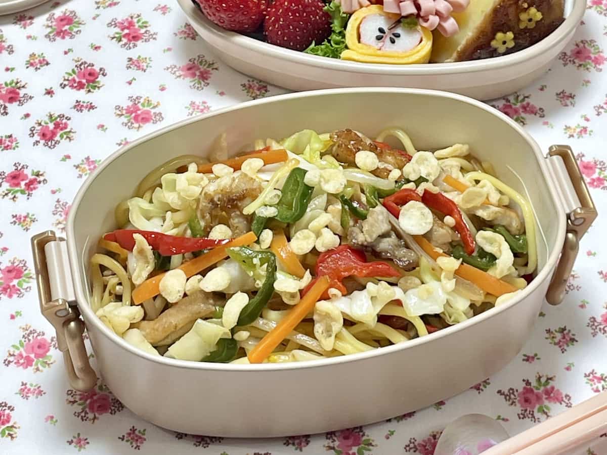 野菜たっぷり塩焼きそば