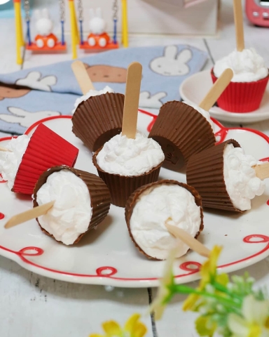 材料2つで超簡単！「パリパリチョコアイス」の作り方