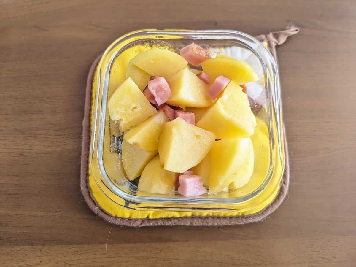 耐熱ガラス食器（正方形）レンジでの使用例