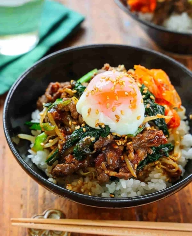 フライパン1つで簡単♪Mizukiさんの「のっけご飯」レシピ