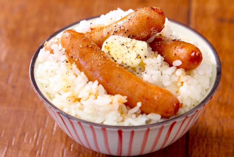 いろんな食べ方を発見！「ソーセージご飯」のバリエーション
