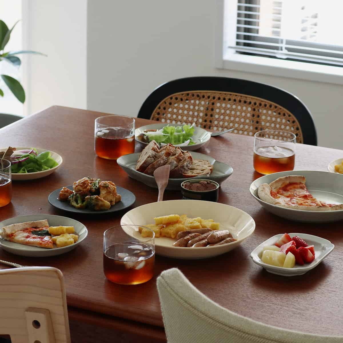 bon moment 陶器のような樹脂プレート