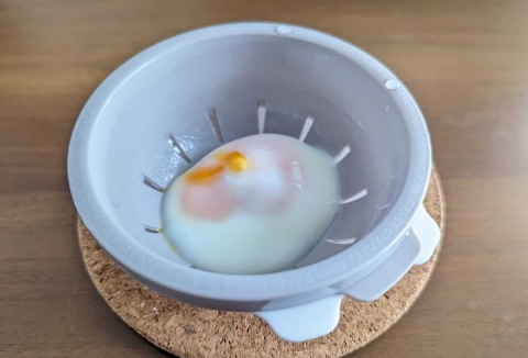 失敗なし！ダイソーのレンジ調理器で誰でもらくらく「半熟卵」が作れる♪