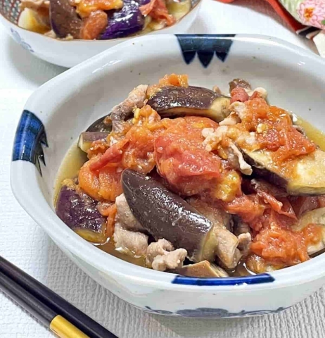 レンジで10分！耐熱容器でかんたん 「なすとトマトの豚肉蒸し」レシピ