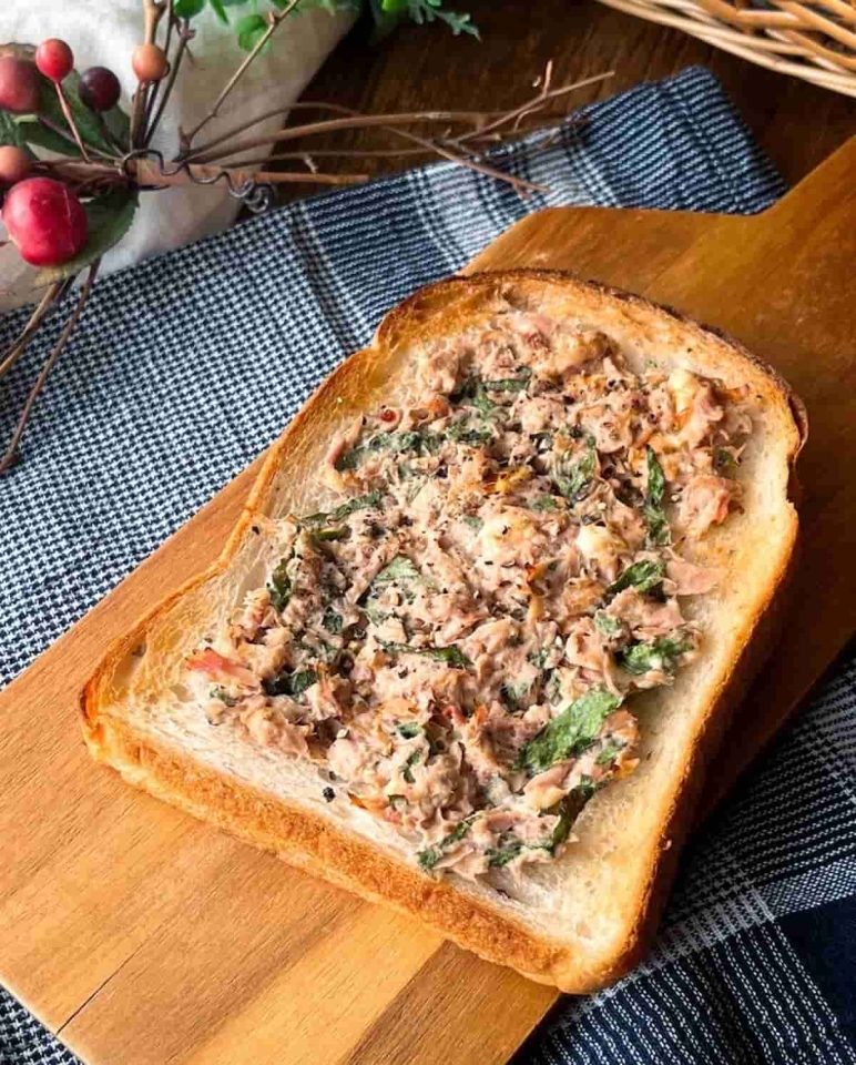 大葉があったら絶対ためして♪絶品!「和風ツナトースト」の作り方