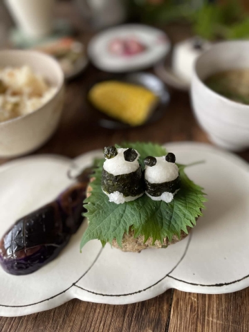 かわいすぎて食べられない！材料2つ「パンダおろし」の作り方