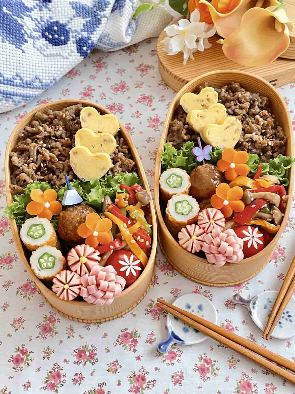 「カラフルピーマンとしめじの甘辛みそ和え」レシピ
