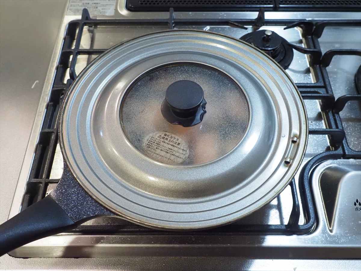 フライパン鶏むね肉のたっぷりおろしぽん酢