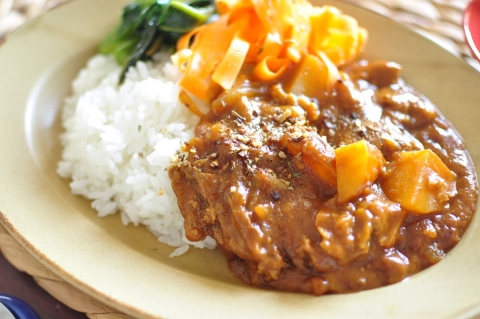 市販のカレールウで「おいしく作れない」という方は必見！ここまで変わる絶品カレーの作り方