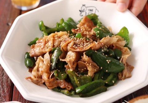 ご飯のおかわり必至！「豚バラ肉×ピーマン」の大満足おかず