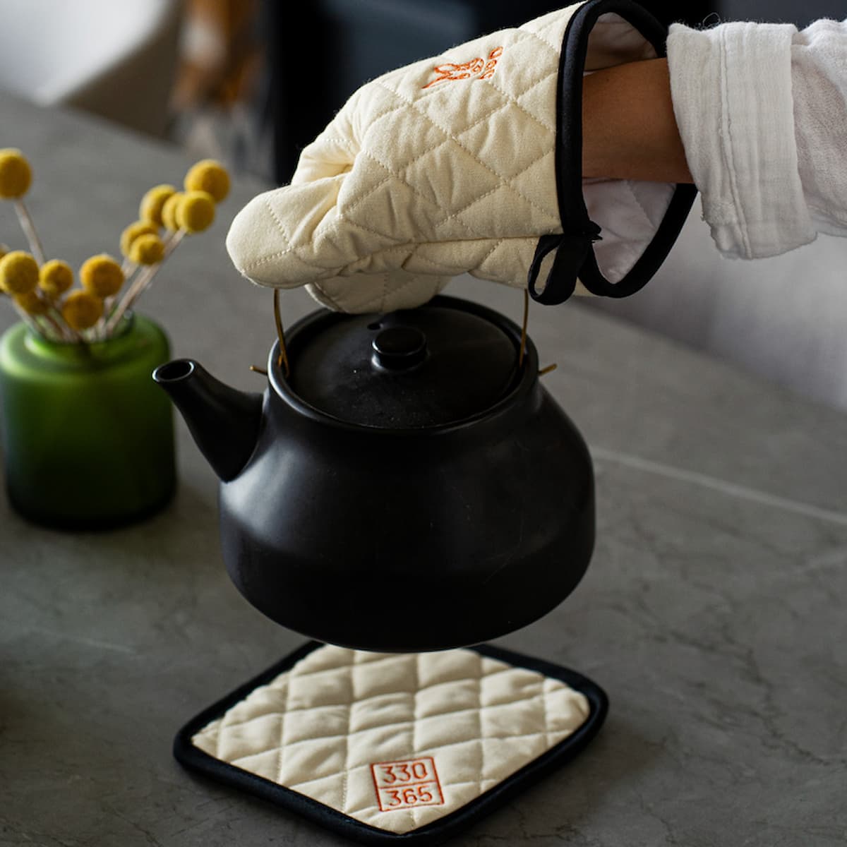 fave mitten set