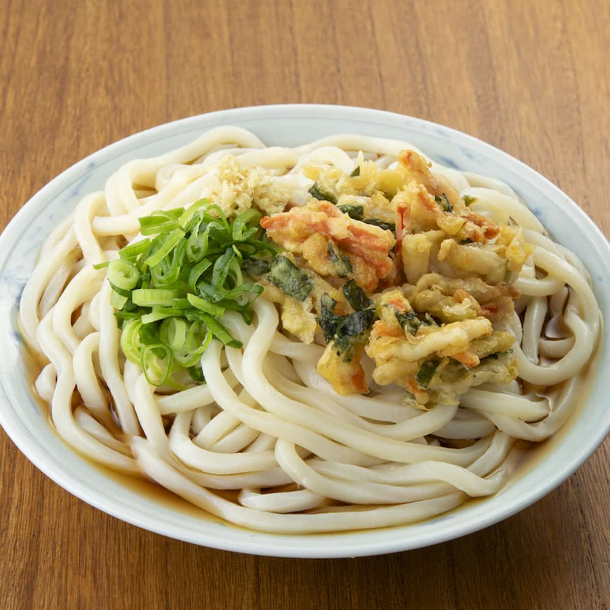 ボリュームメジャー級　冷しぶっかけうどん
