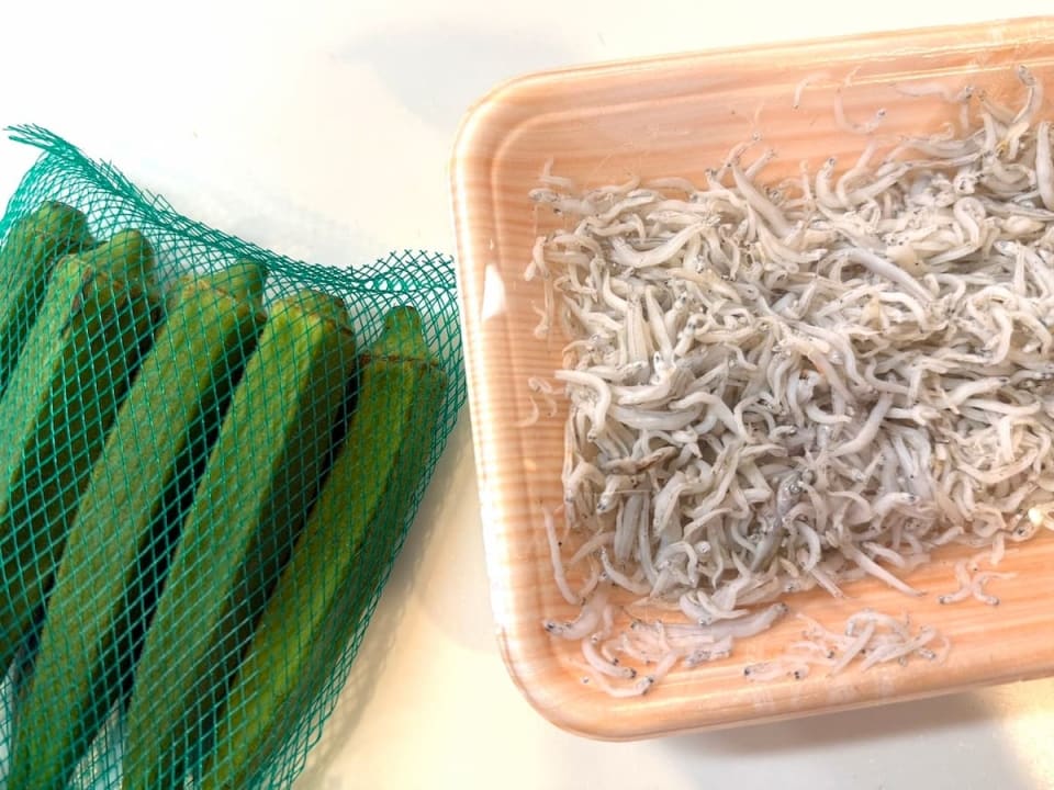 オクラとしらすの夏パスタ　まいのおやつ　材料